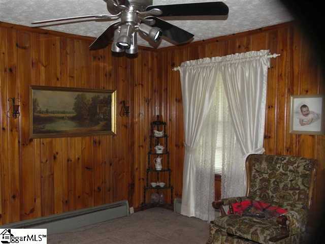 4515 Locust Hill Road Taylors, SC 29687 - Photo 5 of 15 Gallery Image 5