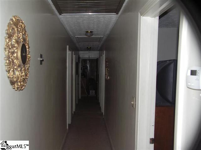 4515 Locust Hill Road Taylors, SC 29687 - Photo 8 of 15 Gallery Image 8