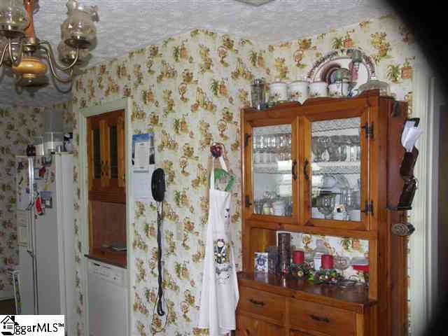 4515 Locust Hill Road Taylors, SC 29687 - Photo 10 of 15 Gallery Image 10