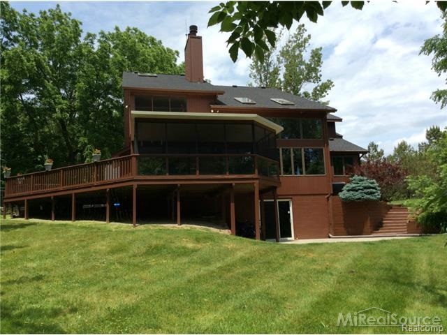53289 Baker Road Chesterfield, MI 48047 - Photo 3 of 42