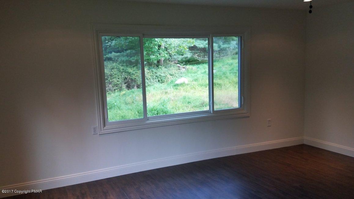 5595 Minks Pond Road Bushkill, PA 18324 - Photo 12 of 13 mink12