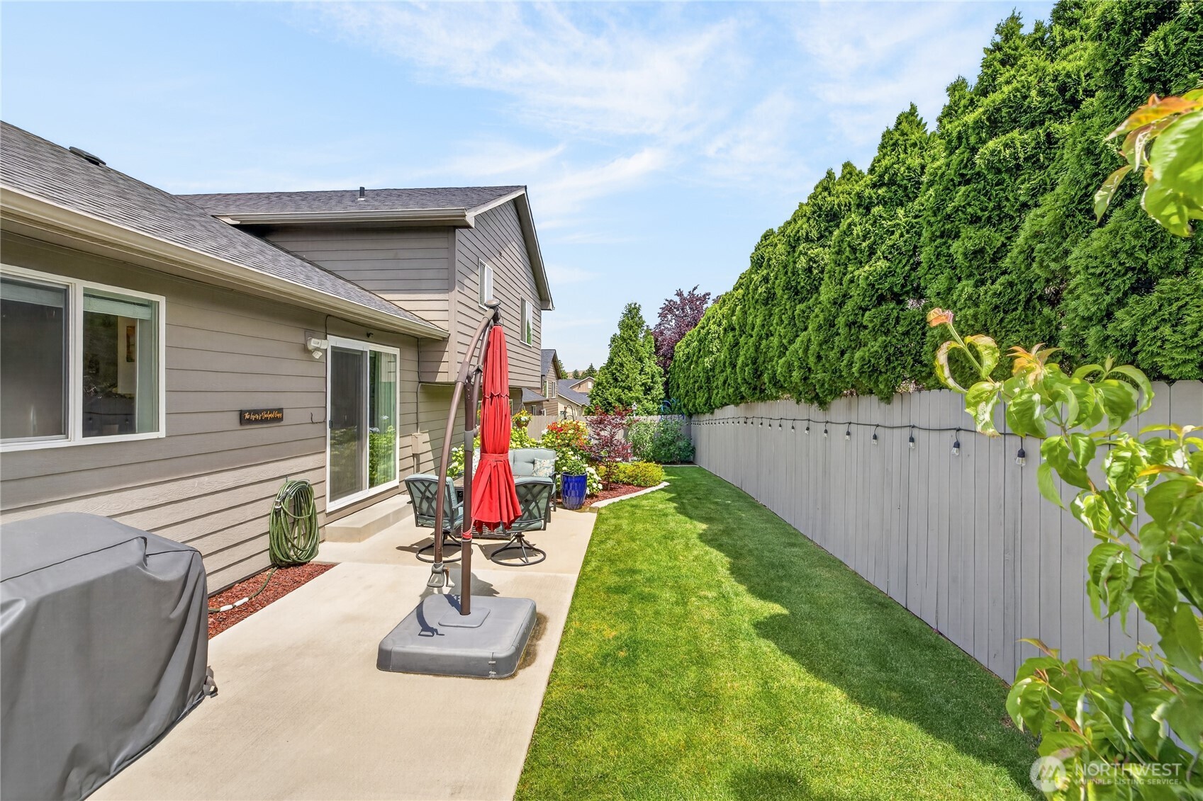 1453 Copper Loop East Wenatchee, WA 98802 - Photo 37 of 40
