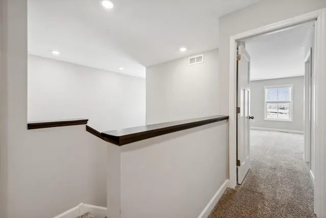 $2,895 | 9450 4th Street North, Lake Elmo, MN 55042