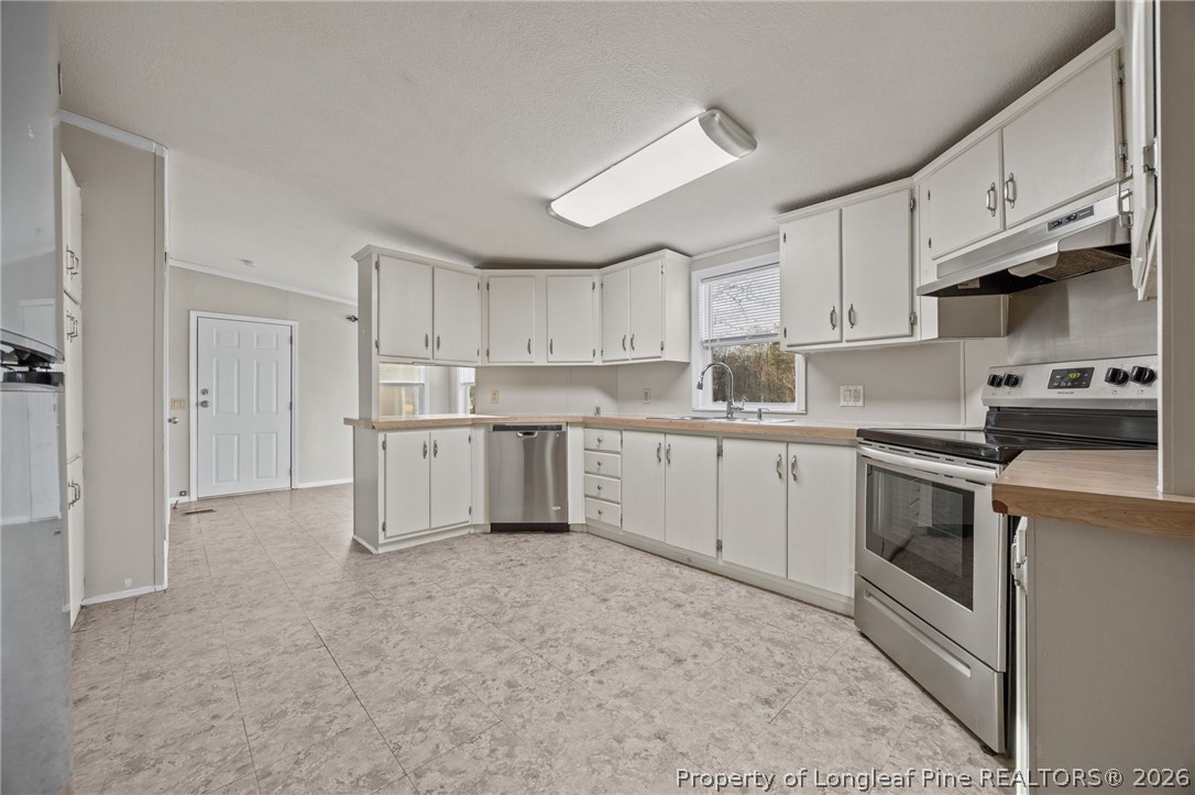 609 Micro Tower Road Lillington, NC 27546 - Photo 10 of 44