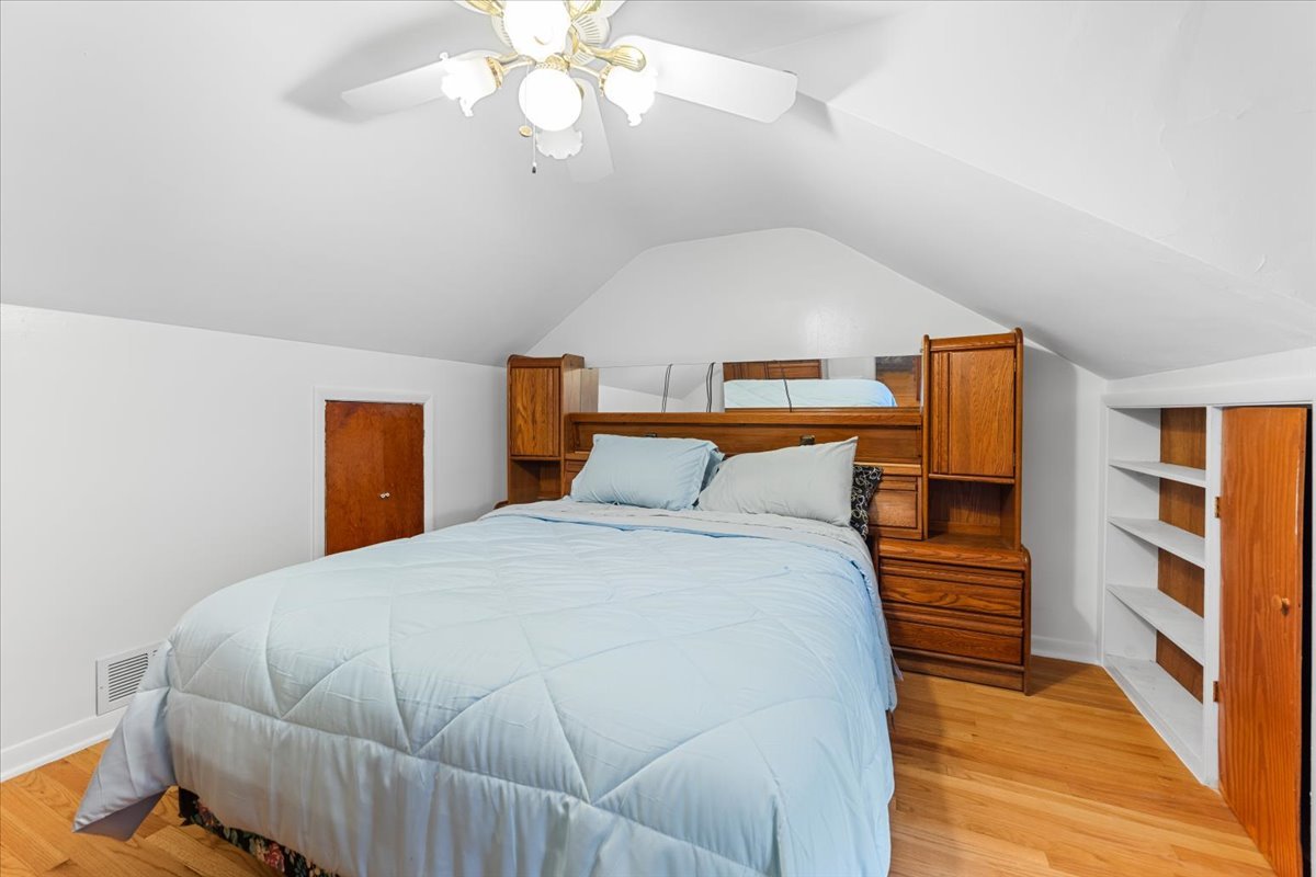 125 Maple Court Geneva, IL 60134 - Photo 22 of 37 Gallery Image 22