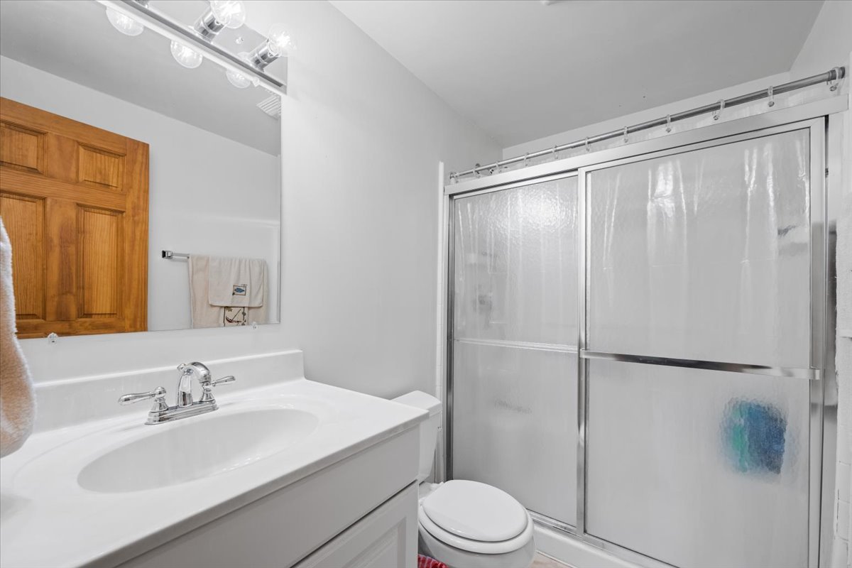125 Maple Court Geneva, IL 60134 - Photo 25 of 37 Gallery Image 25