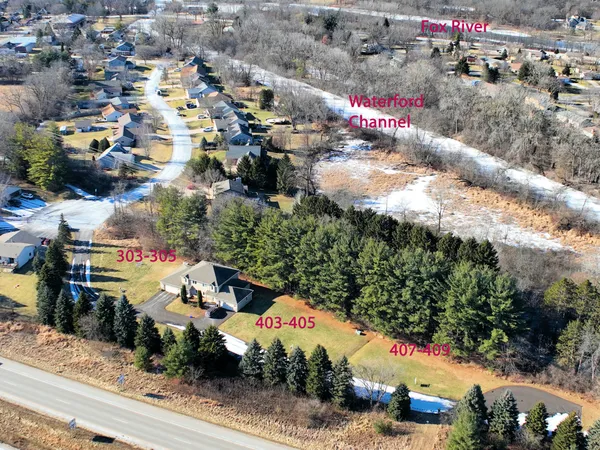 $129,000 | 407 Trail Of Pines Lane, Unit 409, Rochester, WI 53105
