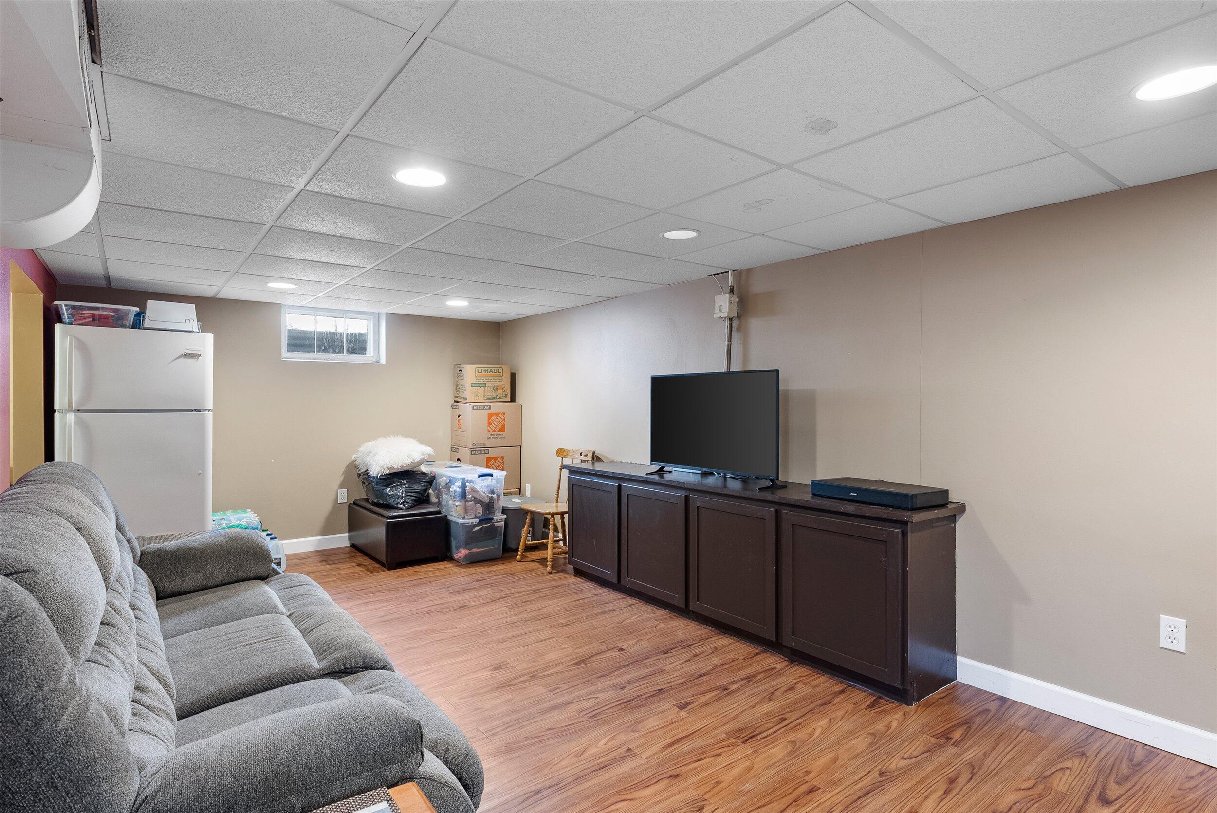 213 Summit Drive Port Washington, WI 53074 - Photo 18 of 39 18-Middle Coast-18