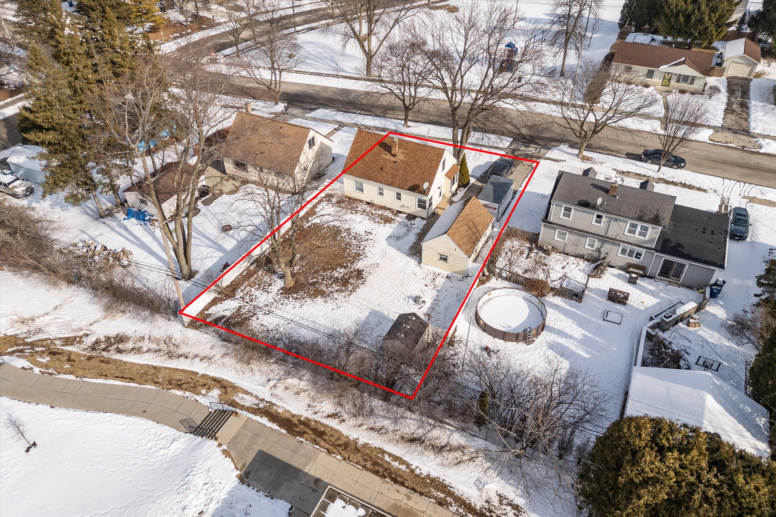 213 Summit Drive Port Washington, WI 53074 - Photo 32 of 39 33-Middle Coast-33