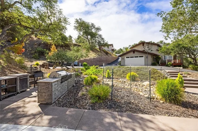 $2,185,000 | 155 Moore Lane, Arroyo Grande, CA 93420