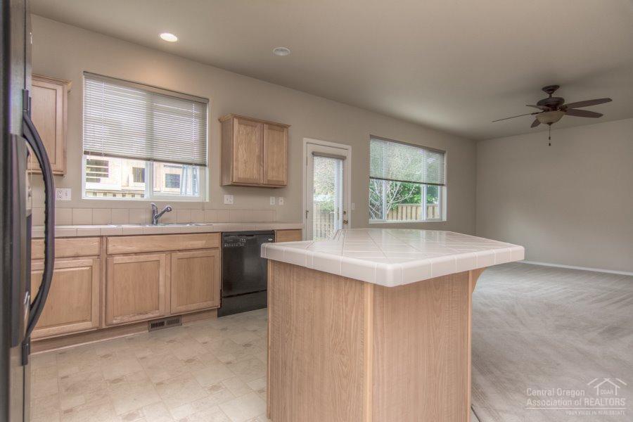 2794 Northeast Sedalia Loop Bend, OR 97701 - Photo 9 of 25 Additional Photo