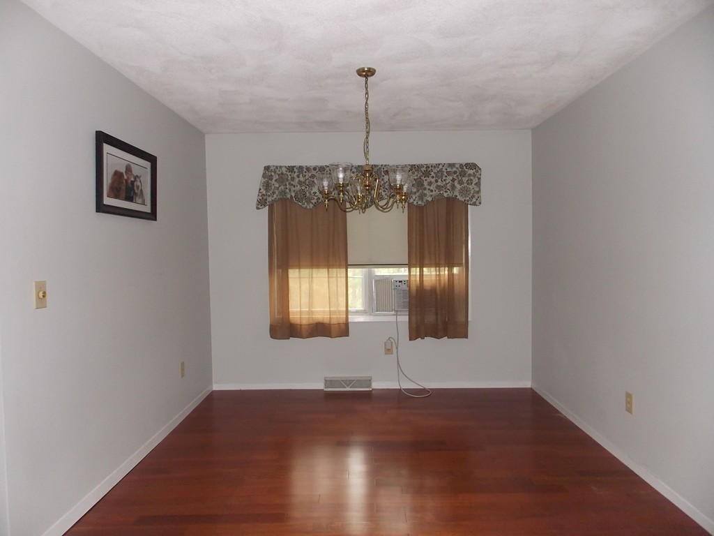 27 Vinal Street Hudson, MA 01749 - Photo 3 of 10 Gallery Image 3