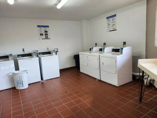 $225,000 | 8520 Southwest 133rd Avenue Road, Unit 415, Miami, FL 33183