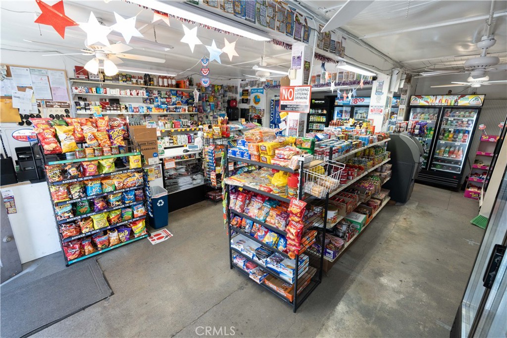 285 West 9th Street San Pedro, CA 90731 - Photo 6 of 22 a view of retail shops