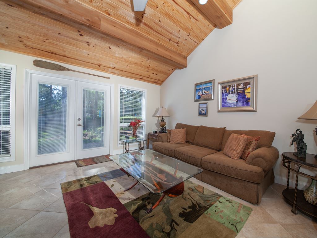 1701 Regency Road, Unit 112 Gulf Shores, AL 36542 - Photo 22 of 33 Great Room