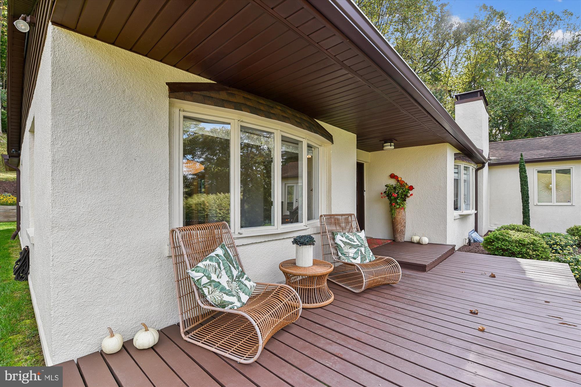 2011 Ruxton Road Baltimore, MD 21204 - Photo 4 of 70 a view of a patio with wooden floor