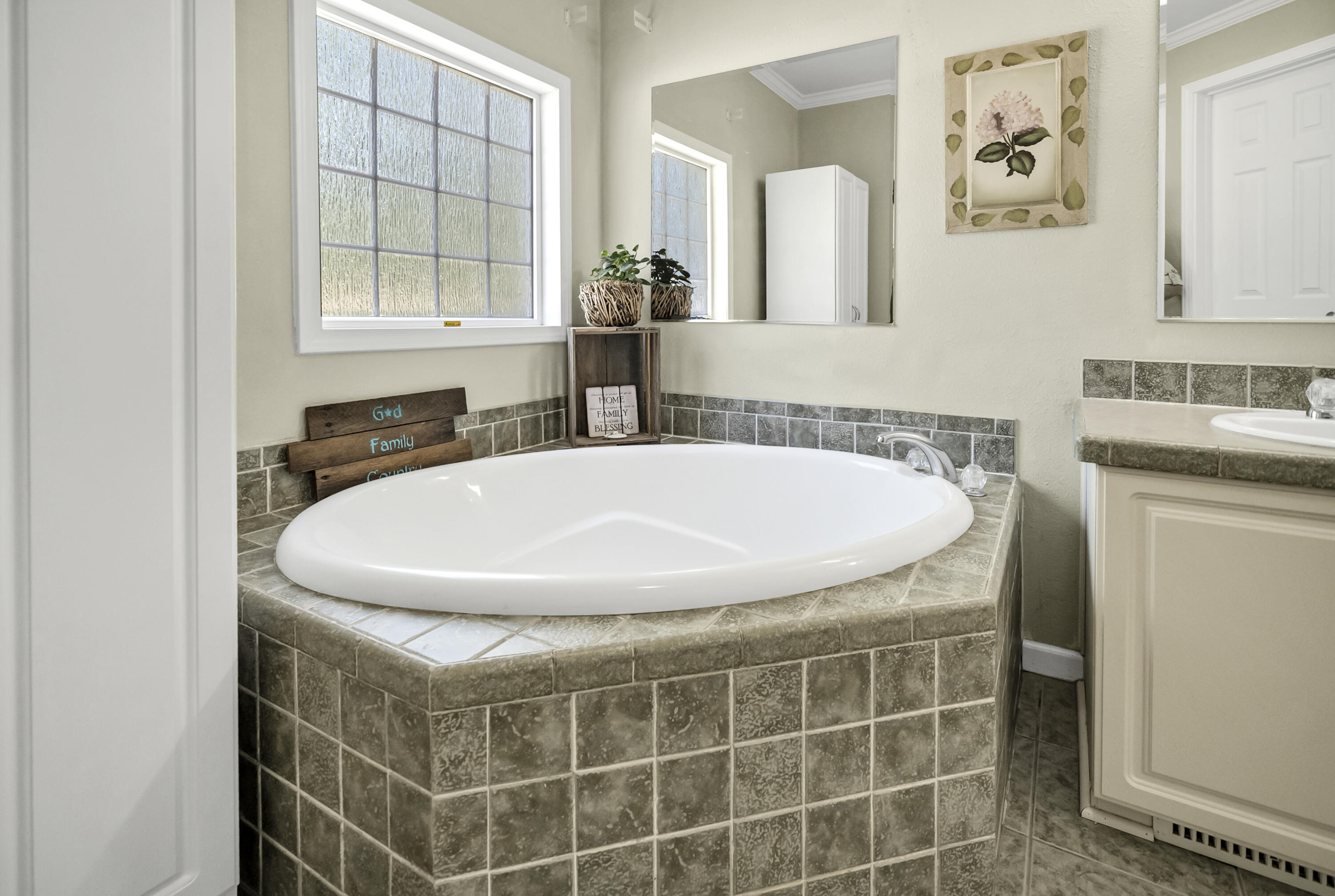 580 Nathan Miller Road Gilbert, SC 29054 - Photo 12 of 64