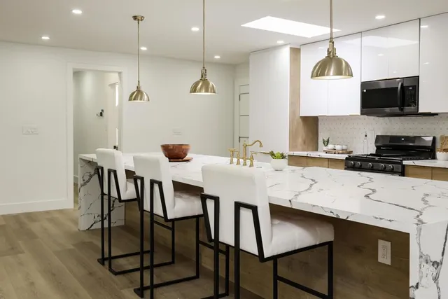 $1,285,000 | 4380 Rolfe Road, San Diego, CA 92117