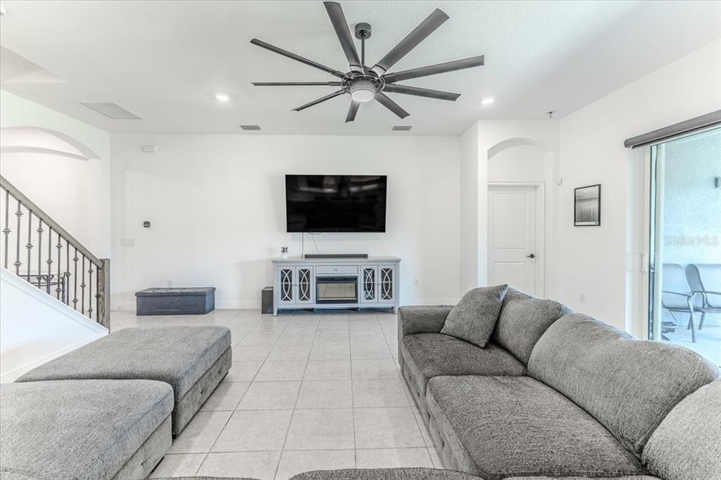 1252 Kelsa Anne Dr Spring Hill Spring Hill, FL 34609 - Photo 18 of 47