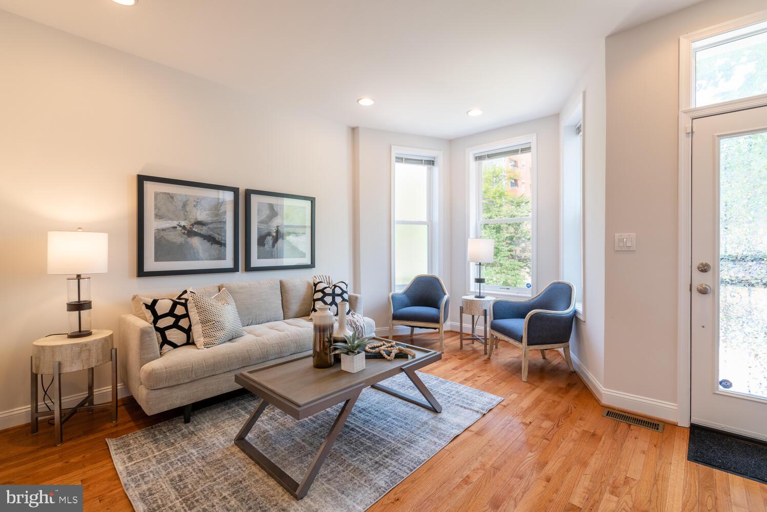 317 K Street Northeast Washington, DC 20002 - Photo 4 of 47 Bright front living room