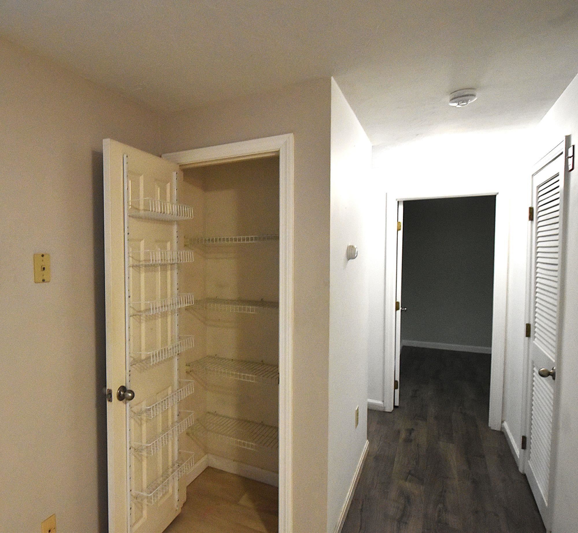 210 Circle Road, Unit F3 Manchester, NH 03103 - Photo 5 of 20 Gallery Image 5