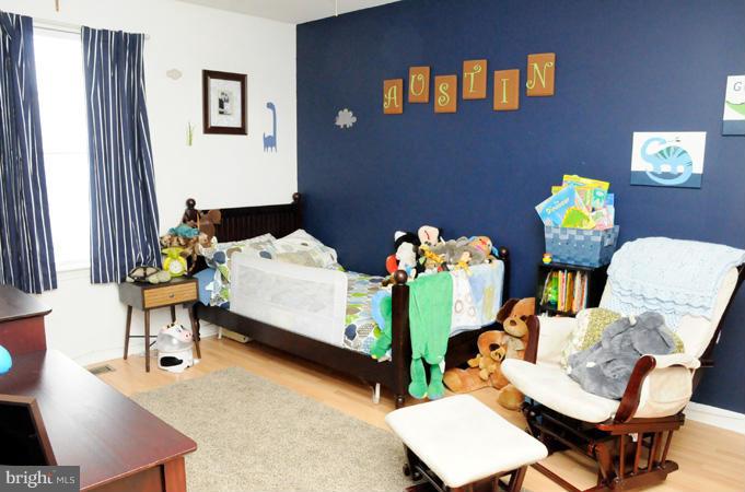 992 Pebblestone Road Pasadena, MD 21122 - Photo 17 of 25 Bedroom