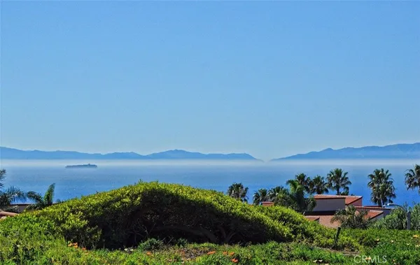 $2,395,000 | 32508 Seawolf Drive, Rancho Palos Verdes, CA 90275