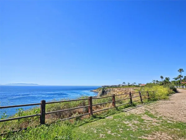 $2,395,000 | 32508 Seawolf Drive, Rancho Palos Verdes, CA 90275