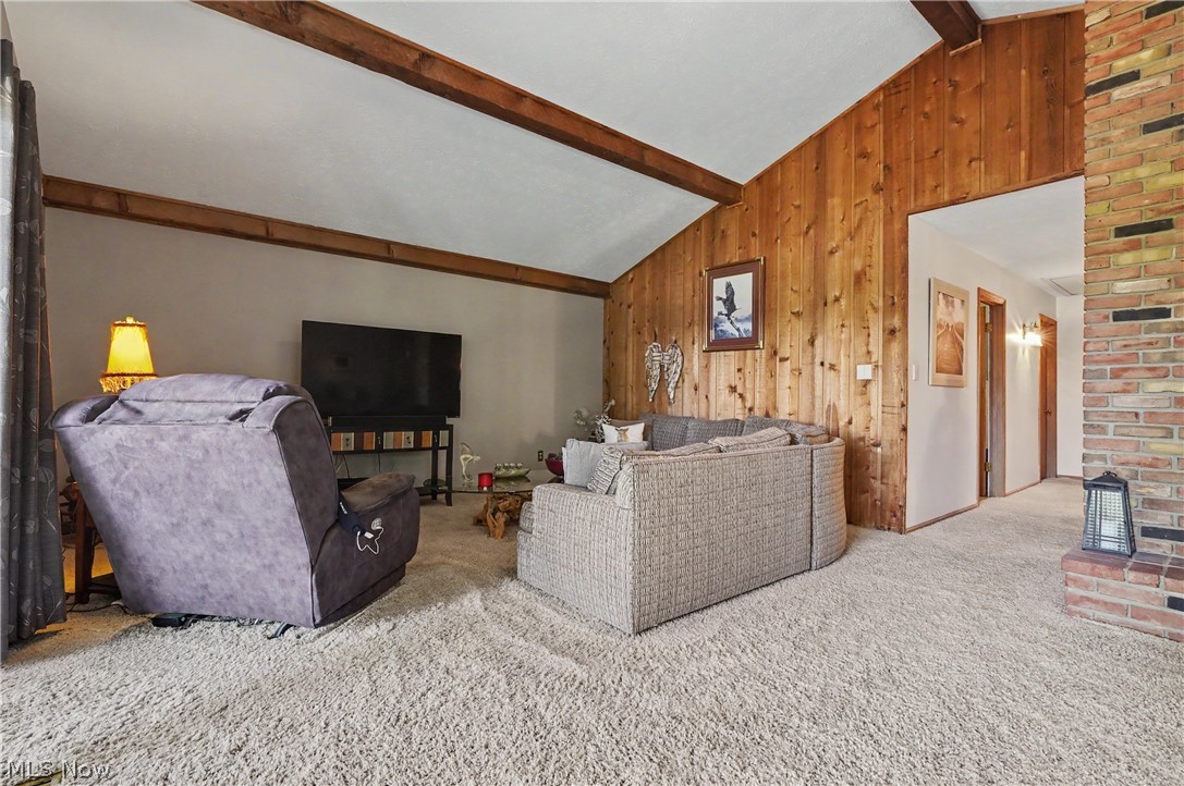 2216 North Medina Line Road Akron, OH 44333 - Photo 7 of 42