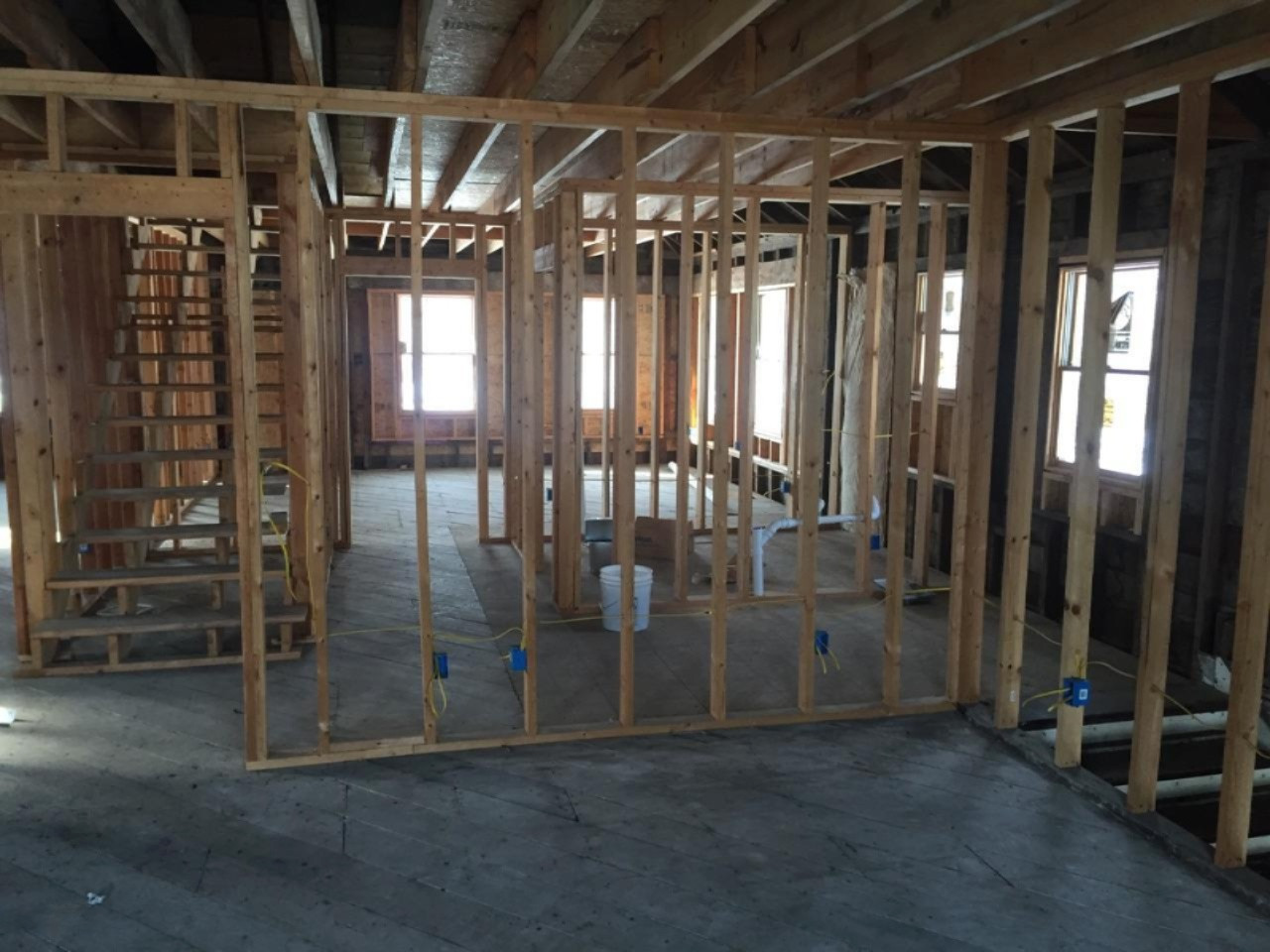 7th St Interior 1