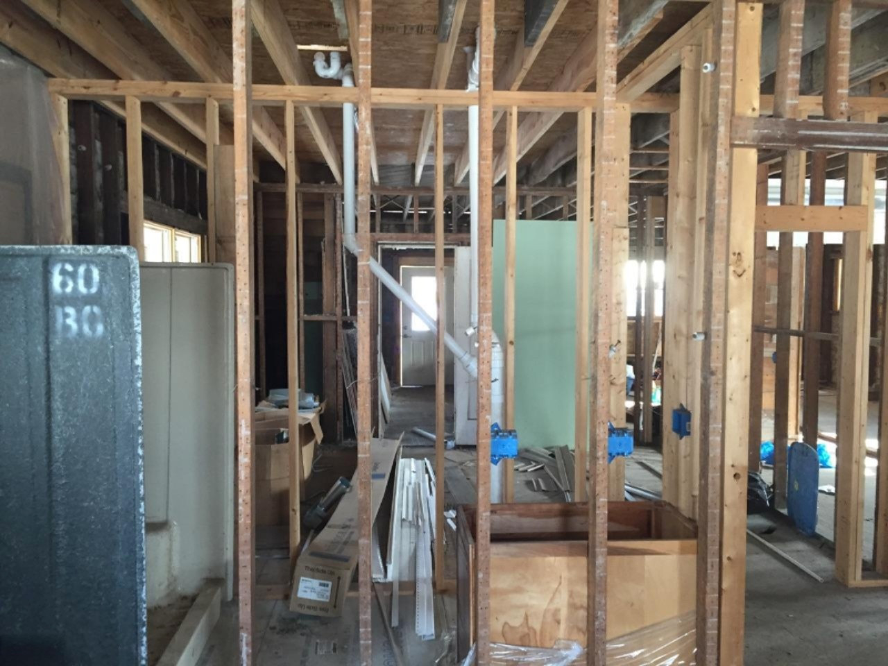 7th St Interior 2