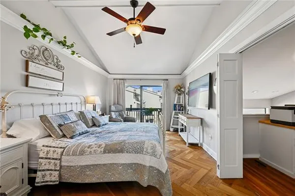 $395,000 | 106 Tchefuncte Oaks Drive, Unit 106, Mandeville, LA 70471