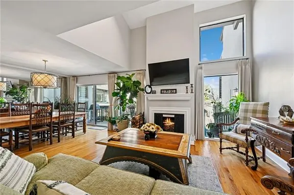 $395,000 | 106 Tchefuncte Oaks Drive, Unit 106, Mandeville, LA 70471