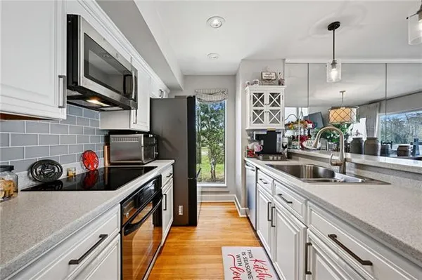 $395,000 | 106 Tchefuncte Oaks Drive, Unit 106, Mandeville, LA 70471