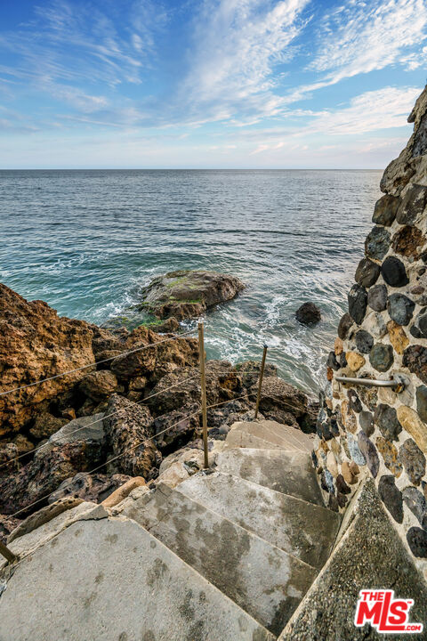 26168 Pacific Coast Highway Malibu, CA 90265 - Photo 7 of 8 a view of ocean view with large space
