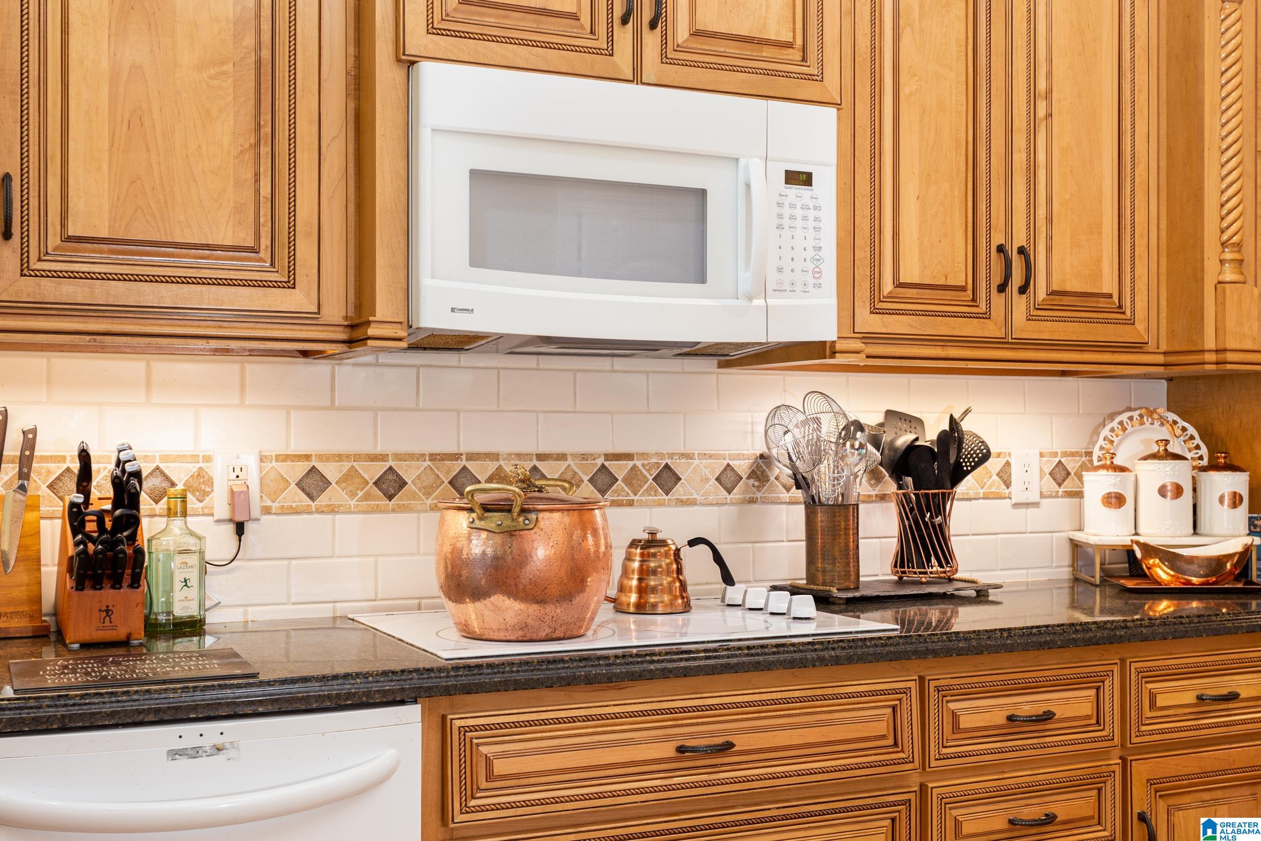 268 Olde Spring Road Anniston, AL 36207 - Photo 4 of 48