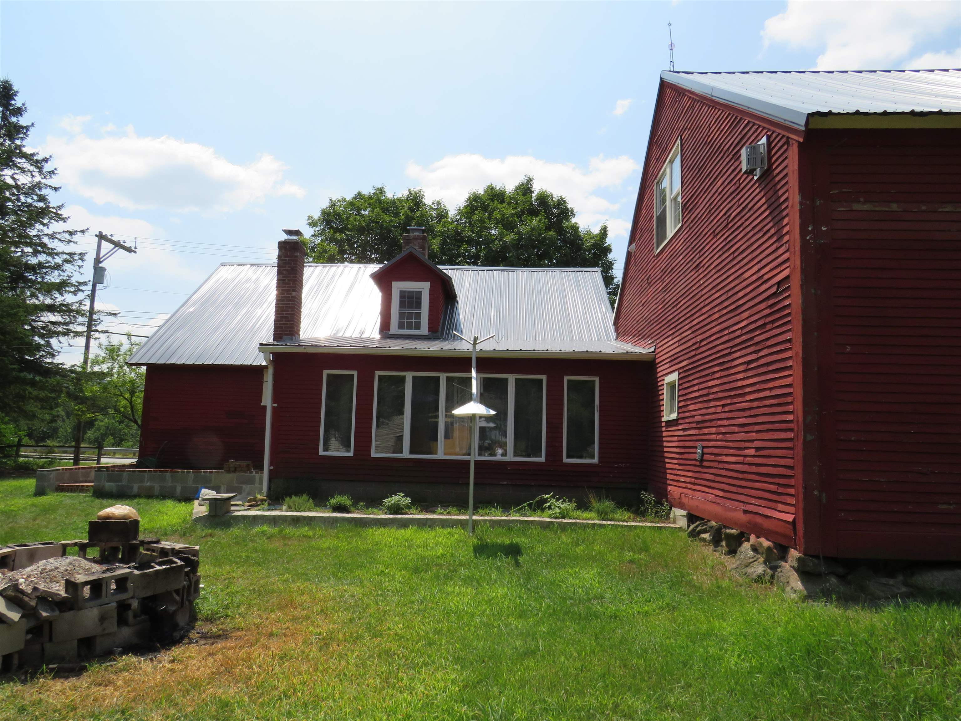 1808 Dover Road Epsom, NH 03234 - Photo 15 of 29