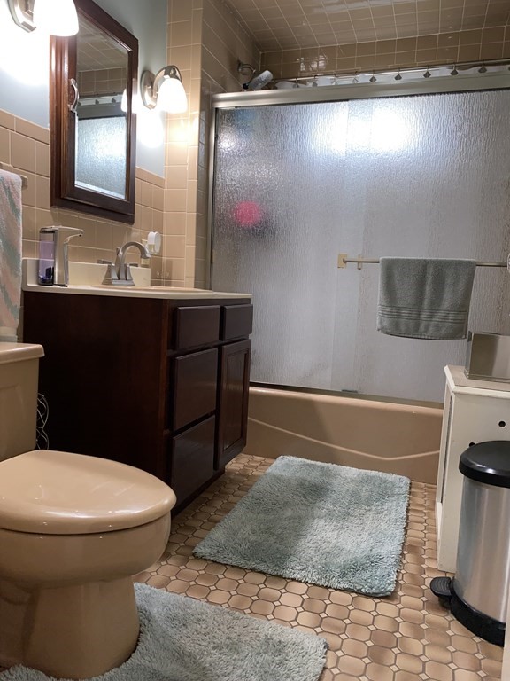11 Merida Street Springfield, MA 01104 - Photo 17 of 18 Gallery Image 17