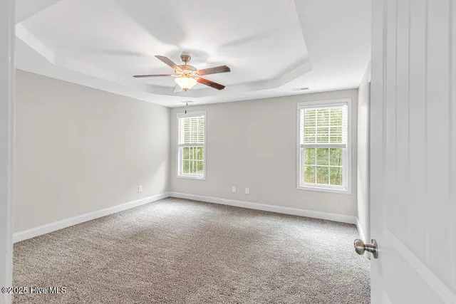 $364,000 | 212 Everett Drive, Sneads Ferry, NC 28460