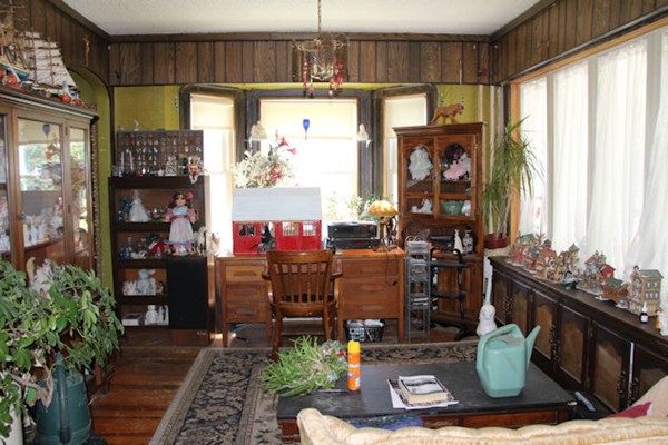 90 Circuit Road Winthrop, MA 02152 - Photo 3 of 9 Gallery Image 3