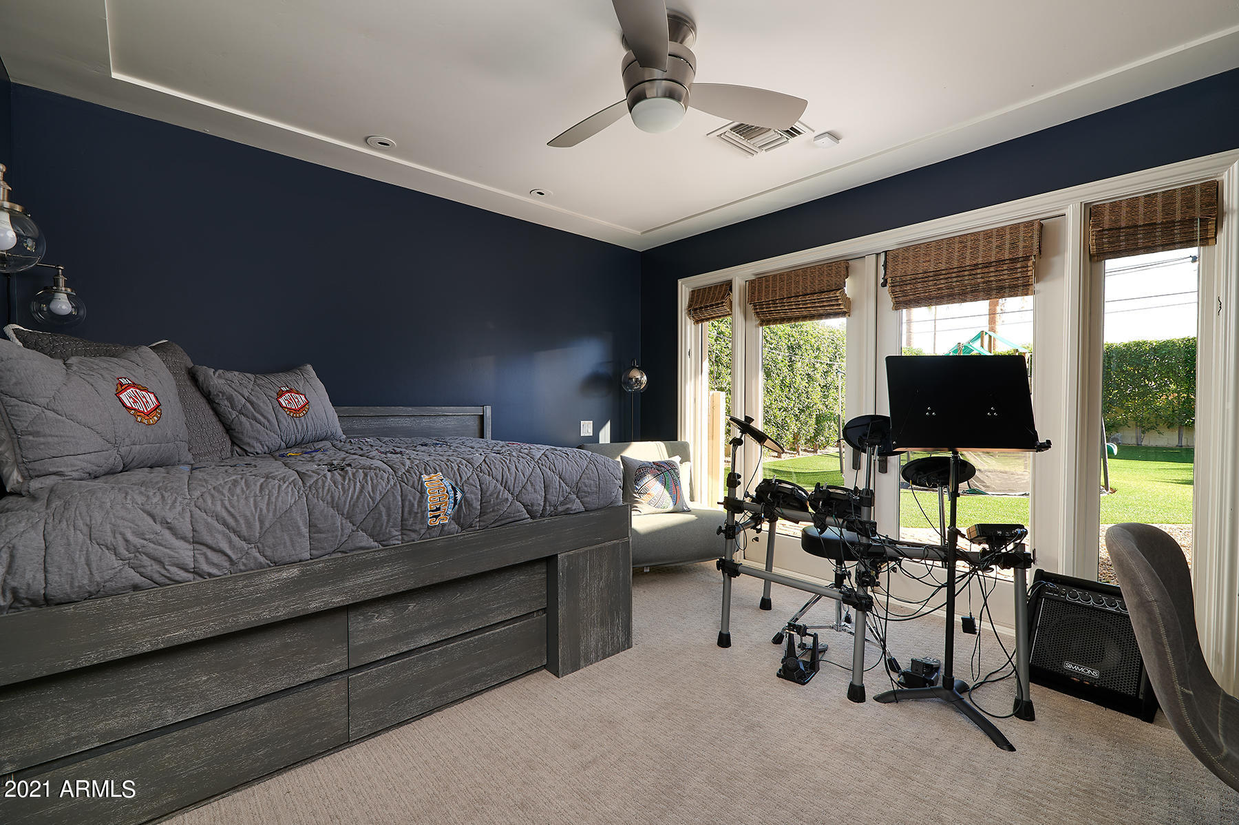 4507 East Cheery Lynn Road Phoenix, AZ 85018 - Photo 25 of 30 sparebedroom2
