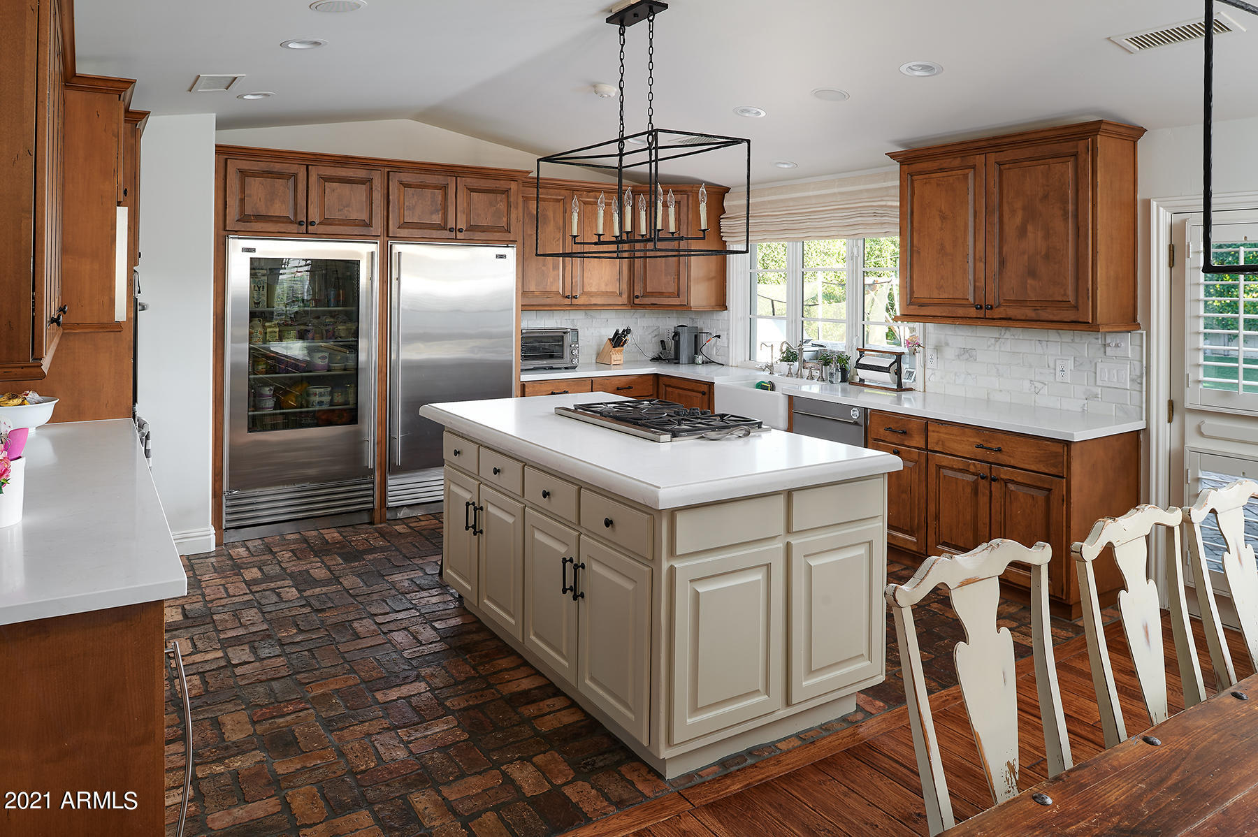 4507 East Cheery Lynn Road Phoenix, AZ 85018 - Photo 10 of 30 kitchen1