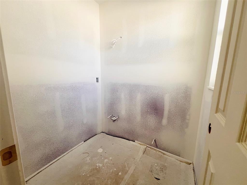 1977 Beach Road, Unit 21 Englewood, FL 34223 - Photo 10 of 27 a bathroom with a shower