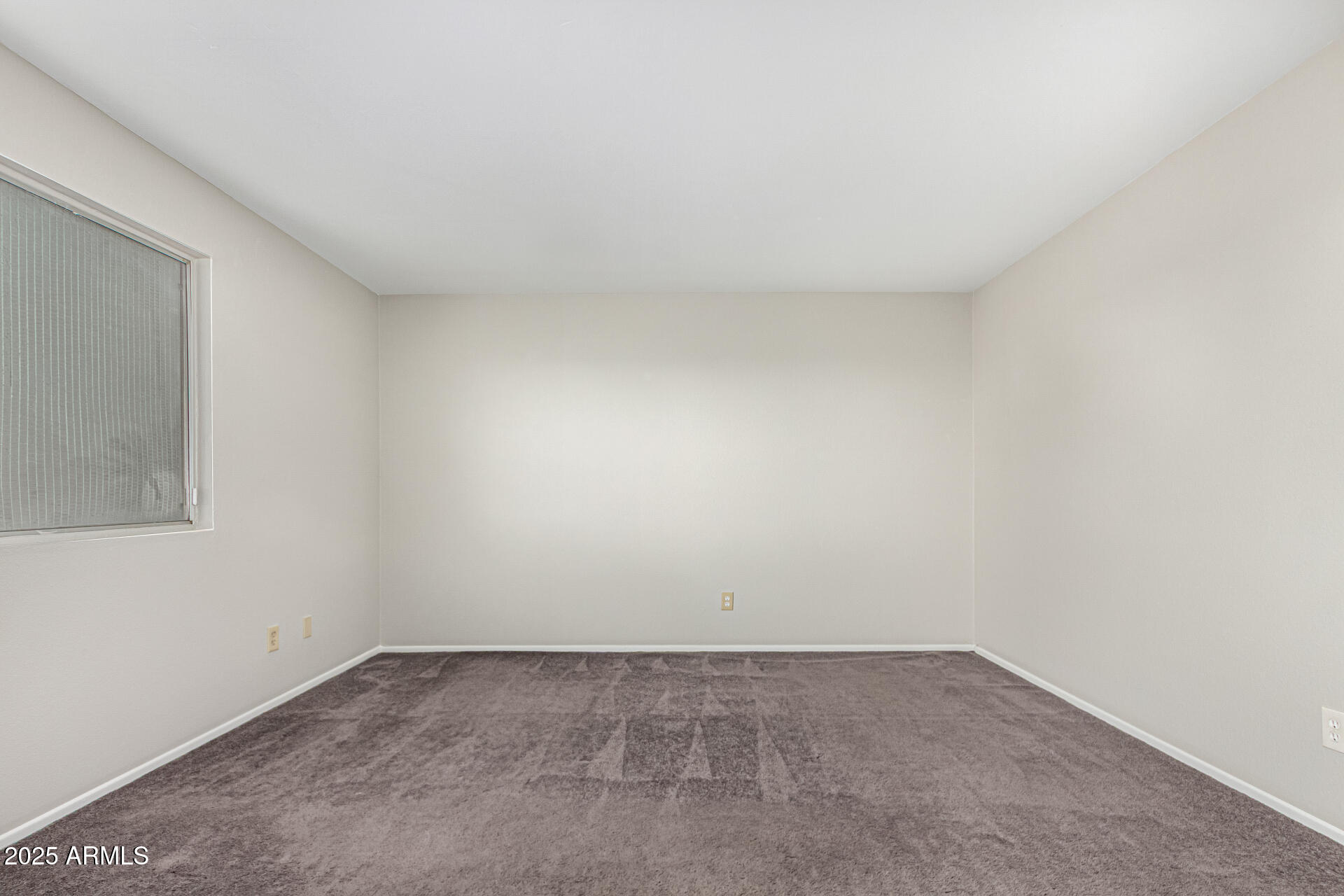2133 West Turney Avenue, Unit D76 Phoenix, AZ 85015 - Photo 17 of 28 a view of an empty room