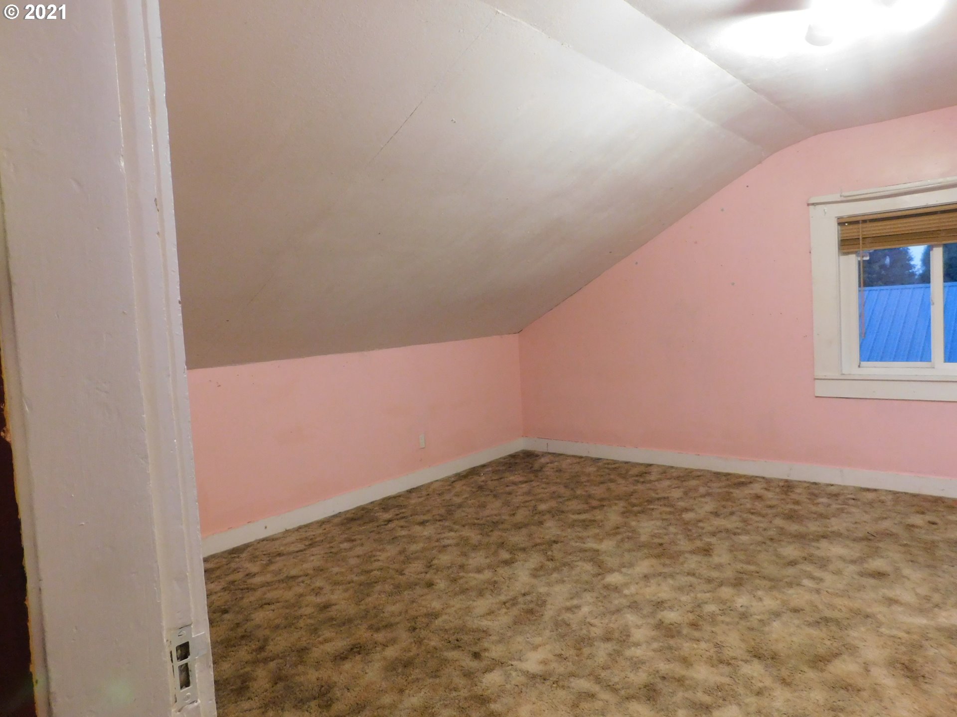 731 6th Street Myrtle Point, OR 97458 - Photo 17 of 27 Gallery Image 17