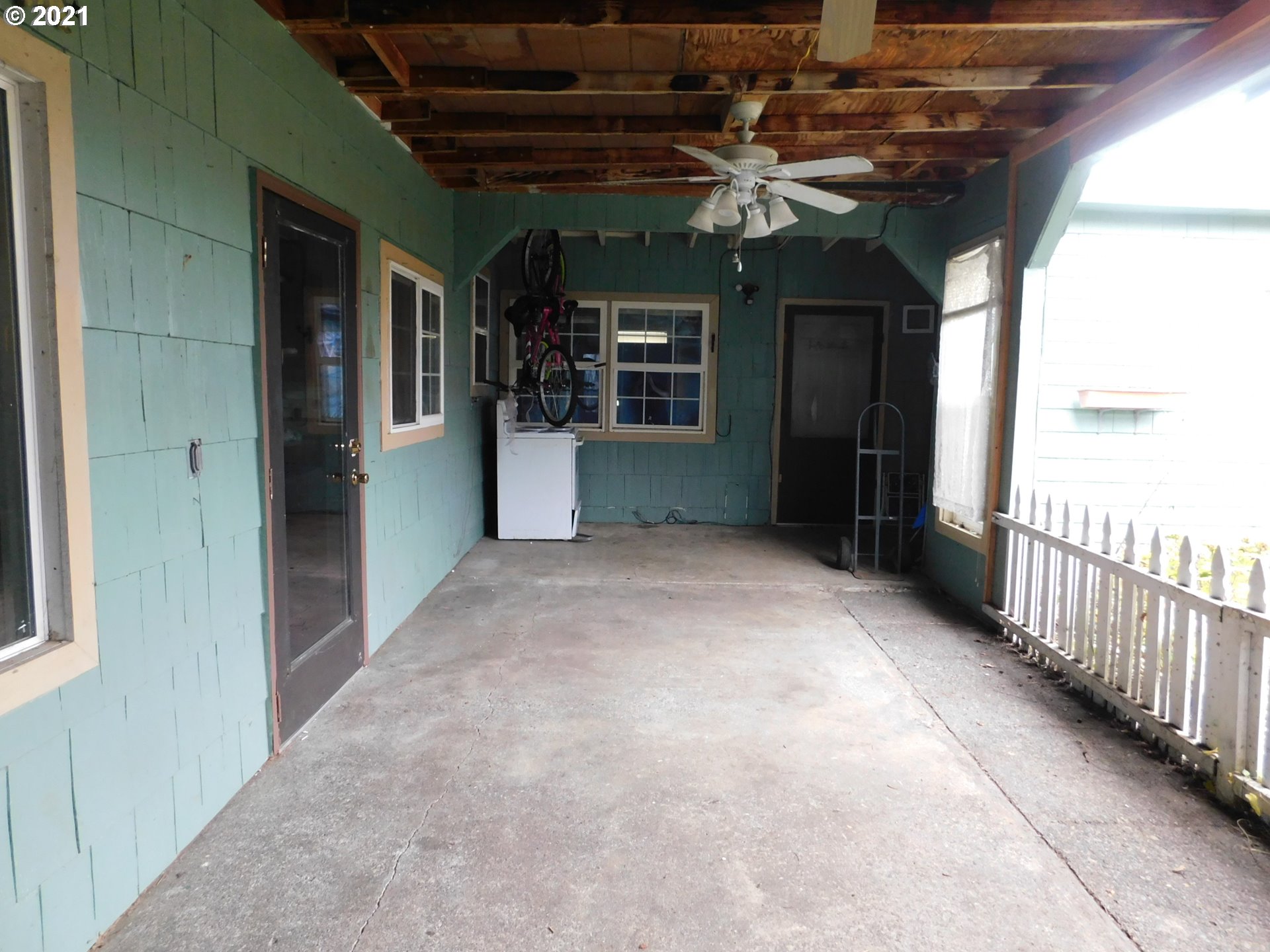 731 6th Street Myrtle Point, OR 97458 - Photo 20 of 27 Gallery Image 20