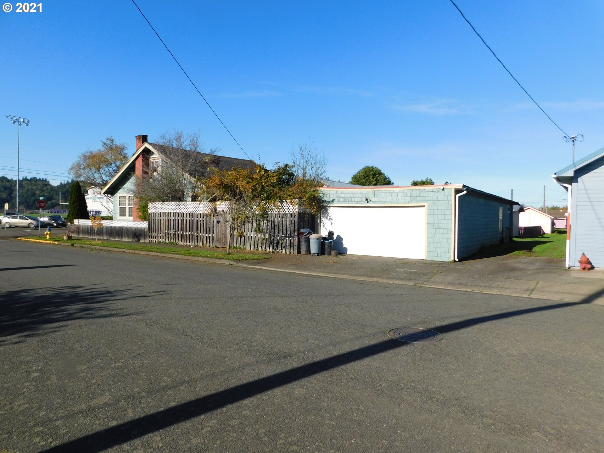 731 6th Street Myrtle Point, OR 97458 - Photo 3 of 27 Gallery Image 3
