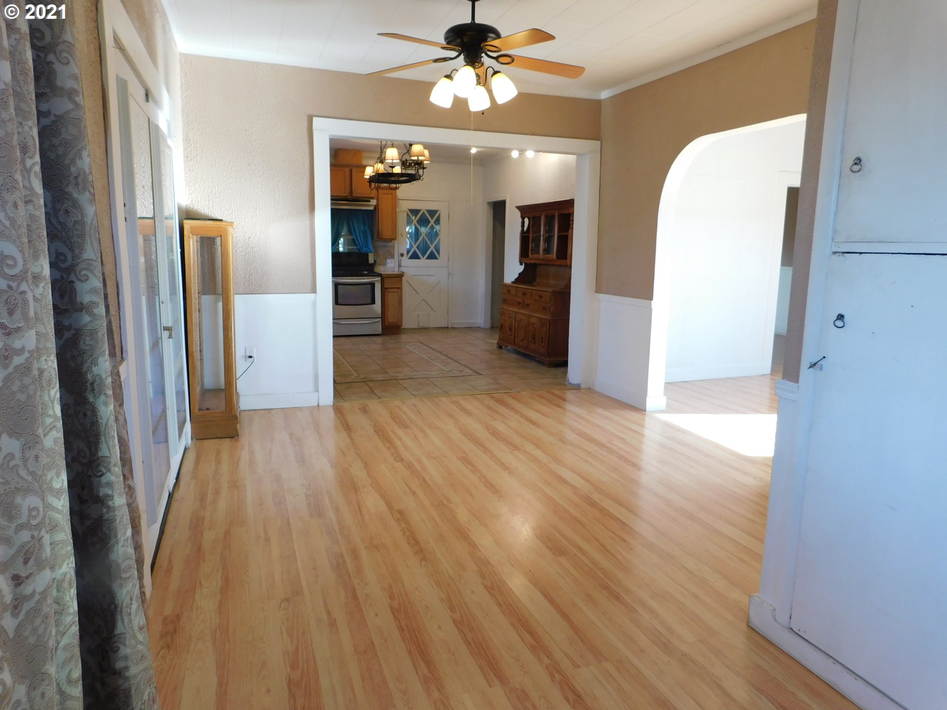 731 6th Street Myrtle Point, OR 97458 - Photo 6 of 27 Gallery Image 6