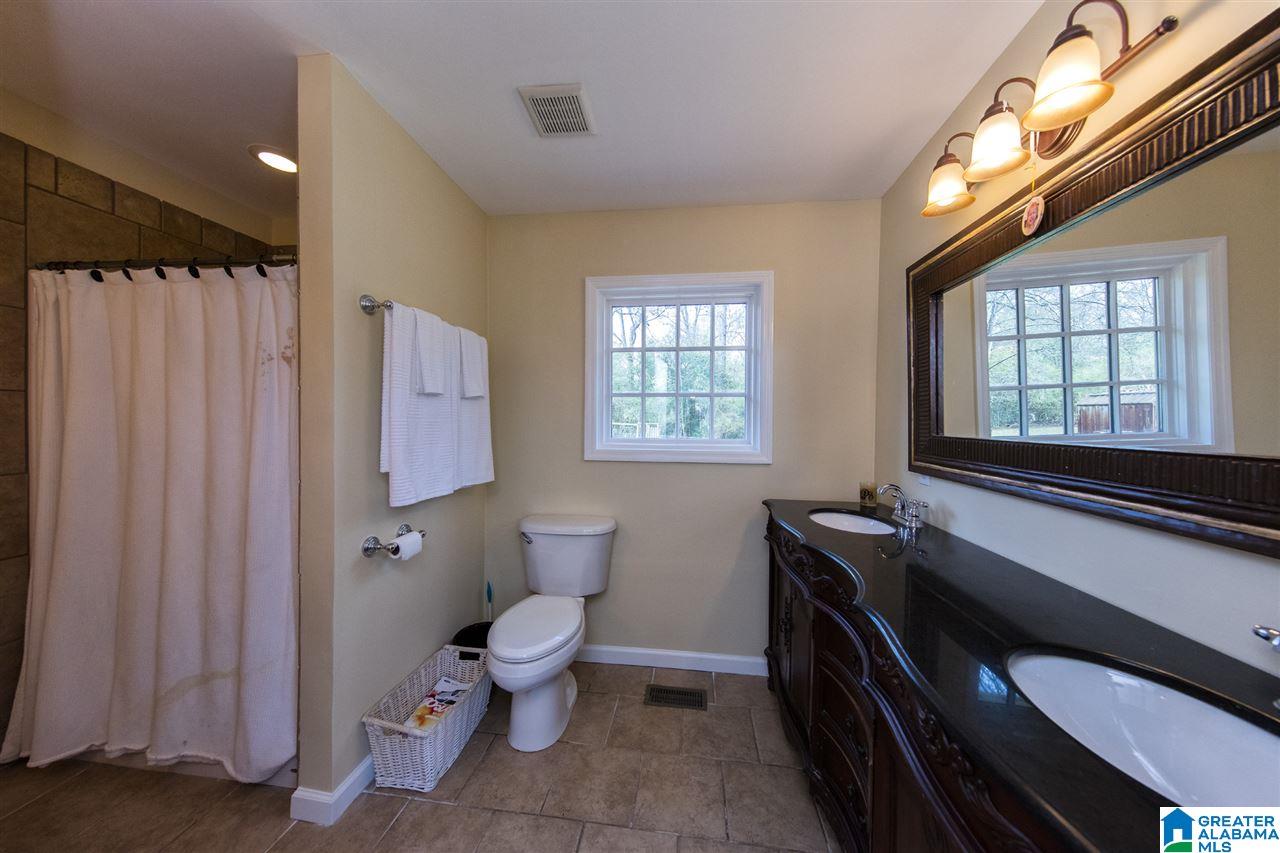 2211 Farley Road Birmingham, AL 35226 - Photo 13 of 20