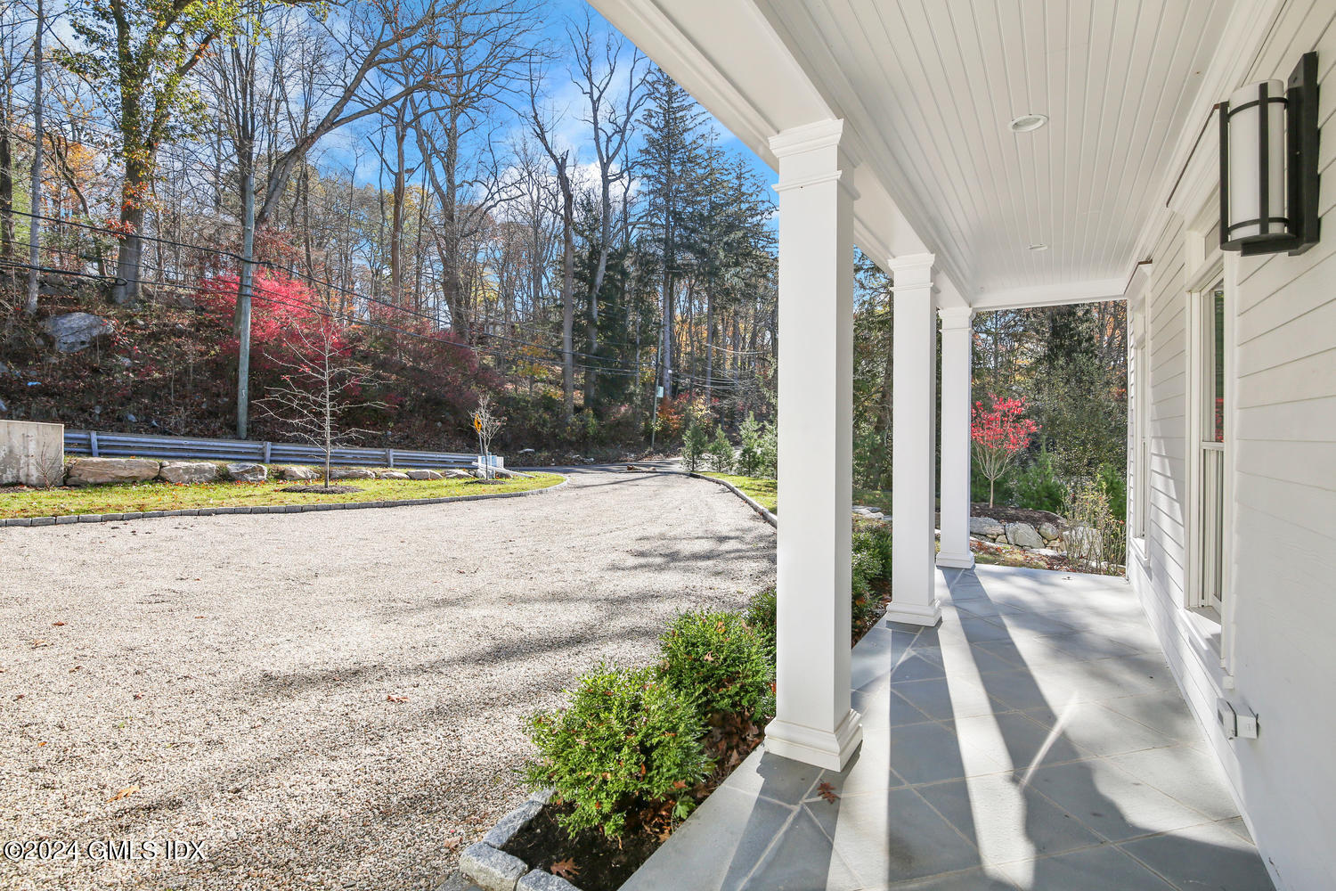580 Rock Rimmon Road Stamford, CT 06903 - Photo 2 of 48 580 Rock Rimmon Rd Stamford CT-large-005
